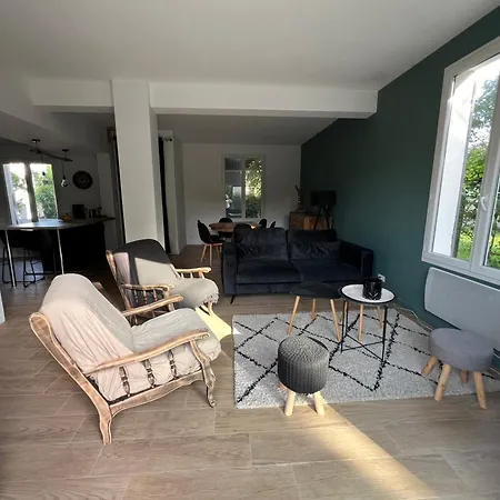 Hébergement de vacances Maison 8 Pers A 900 M De La Au Calme Vaux-sur-Mer